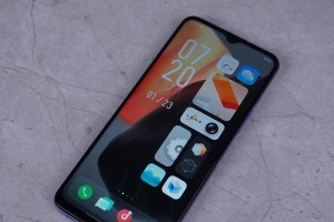 黑莓Z3——一款高性能智能手机的选择（黑莓Z3的功能与特点详解）