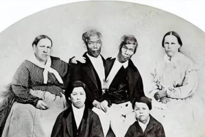 双头人的婚姻（双头人结婚后的生活如何？一对双头人夫妻的故事）
