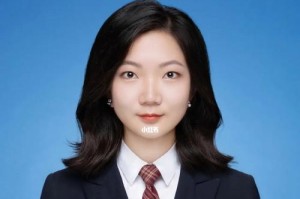 如何拍出好看的证件照（秘诀揭秘｜拍摄、化妆和造型技巧一网打尽）