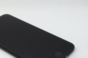 探索亮黑色iPhone7的魅力（引领时尚潮流的黑色经典）